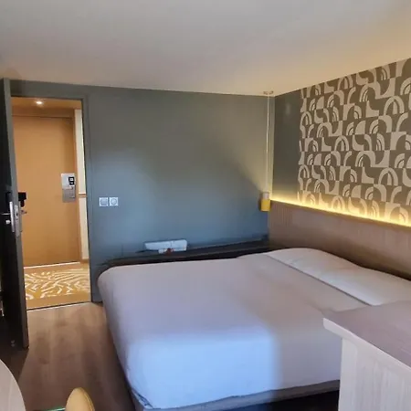 Green Hotels Poitiers 3* Poitiers