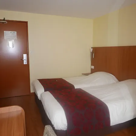 Hotell Green Hotels Poitiers 3*