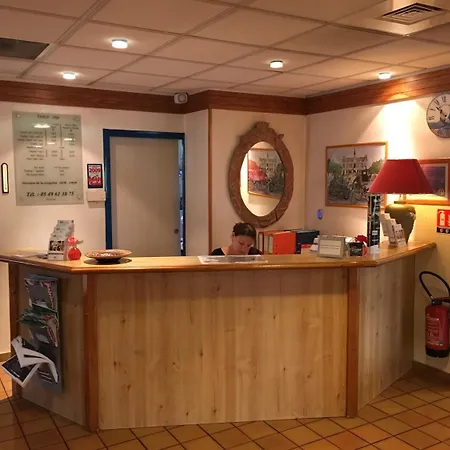 ブリット ホテル ポワティエ レストラン ボーリュ