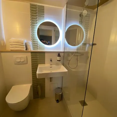 Brit Beaulieu Hotel 3*