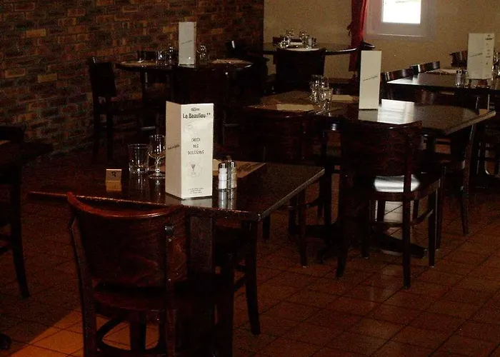 Готель Green Hotels Poitiers Пуатьє