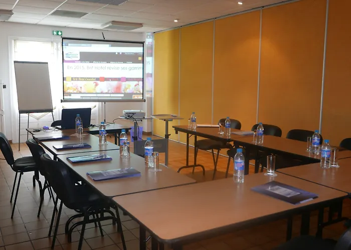 Green Hotels Poitiers 3* Пуатьє