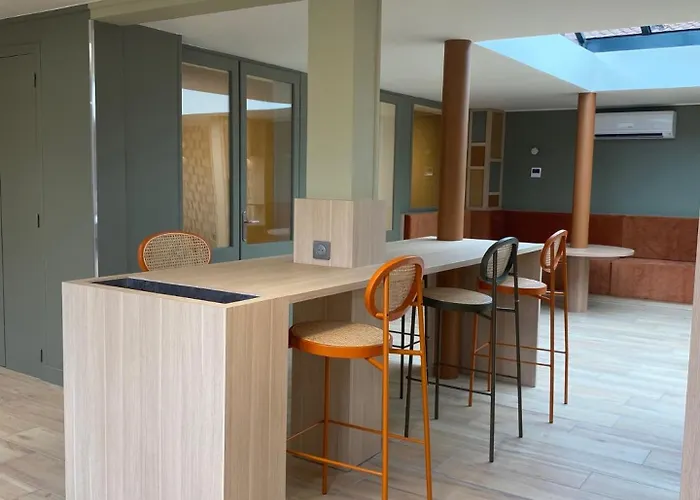 Green Hotels Poitiers Hotell