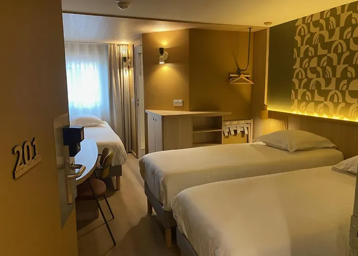 Hotell Green Hotels Poitiers