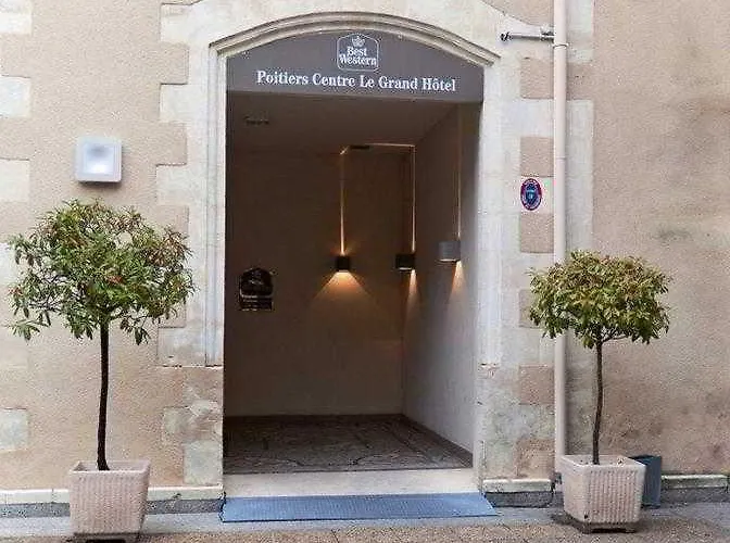 Green Hotels Poitiers 3* Пуатьє