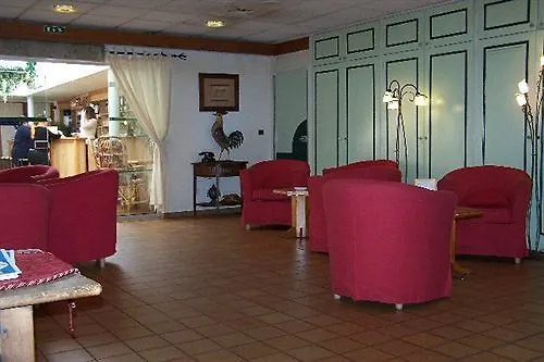 Green Hotels Poitiers 3* Пуатьє